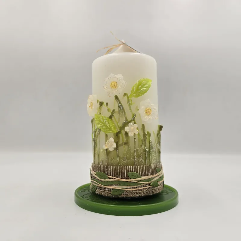 Lumânare handmade parfumată Beautyful Spring