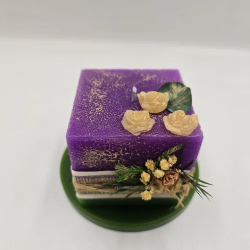 Lumânare handmade parfumată Beautiful Spring 2