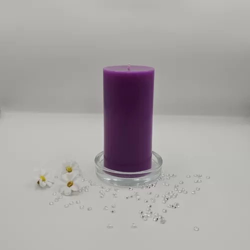 Lumânare handmade parfumata mov