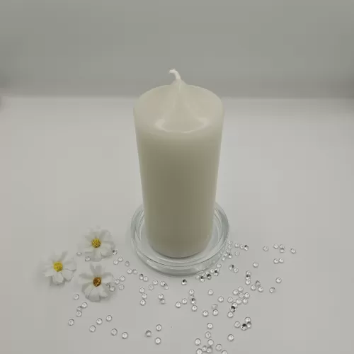 Lumânare handmade parfumată albă 2