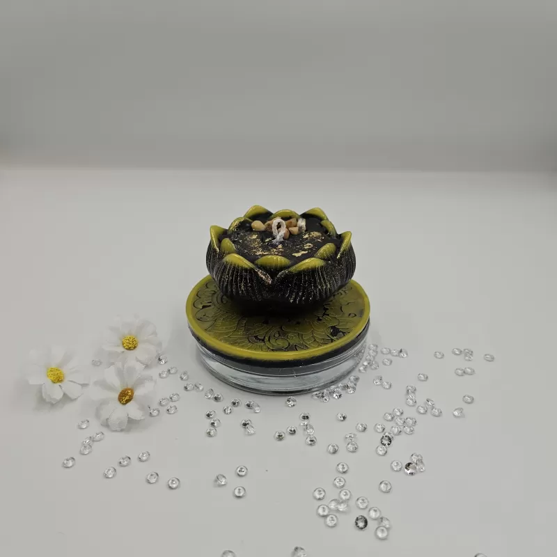 Lumânare handmade parfumată Black Beauty 2