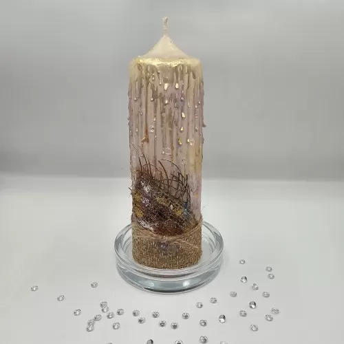 Lumânare handmade parfumată efect picurare