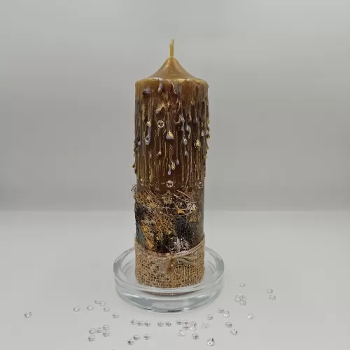 Lumânare handmade parfumată efect picurare