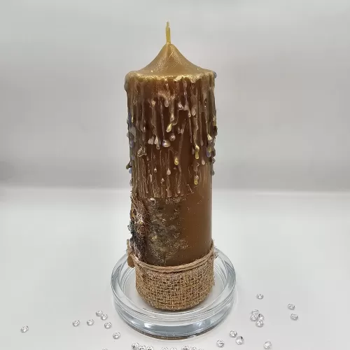 Lumânare handmade parfumată efect picurare