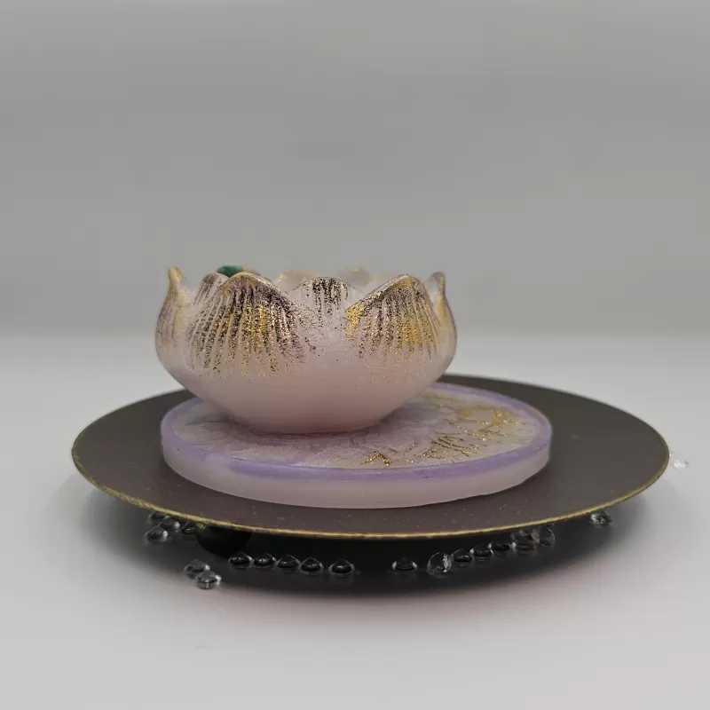 Lumânare handmade parfumată Ivory