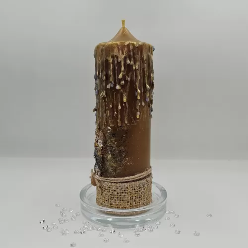 Lumânare handmade parfumată efect picurare