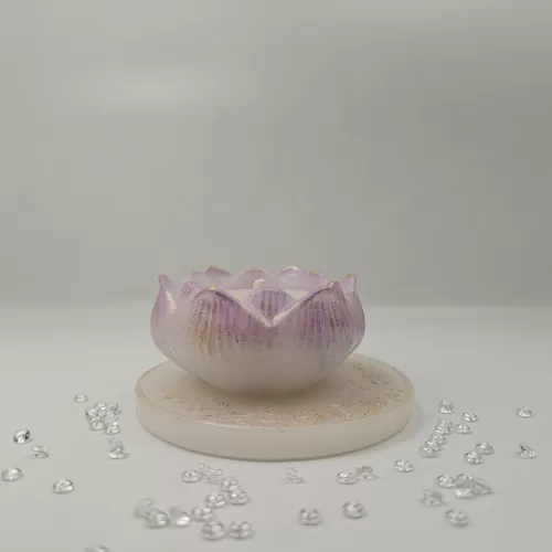 Lumânare handmade parfumată Violet Beauty