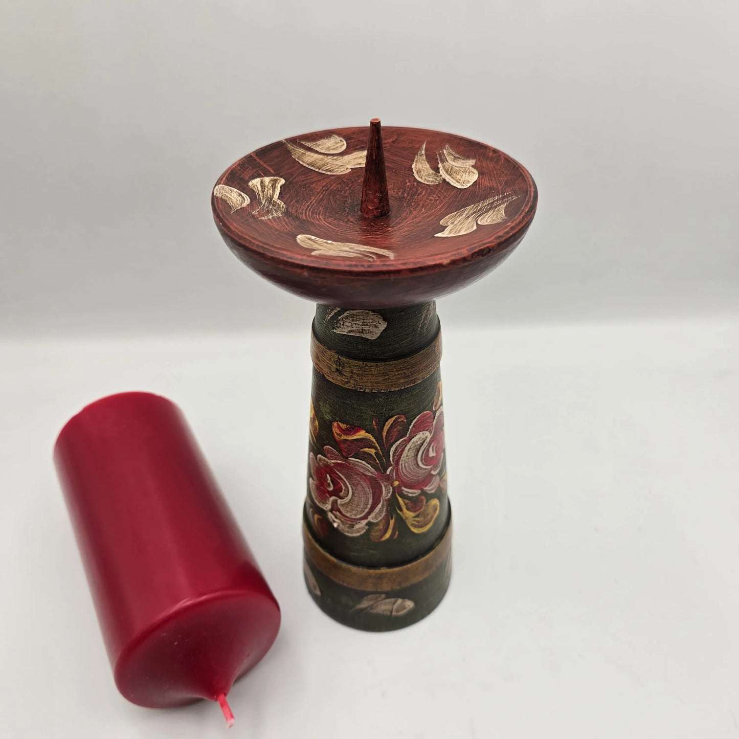 Suport lumânare vintage din lemn