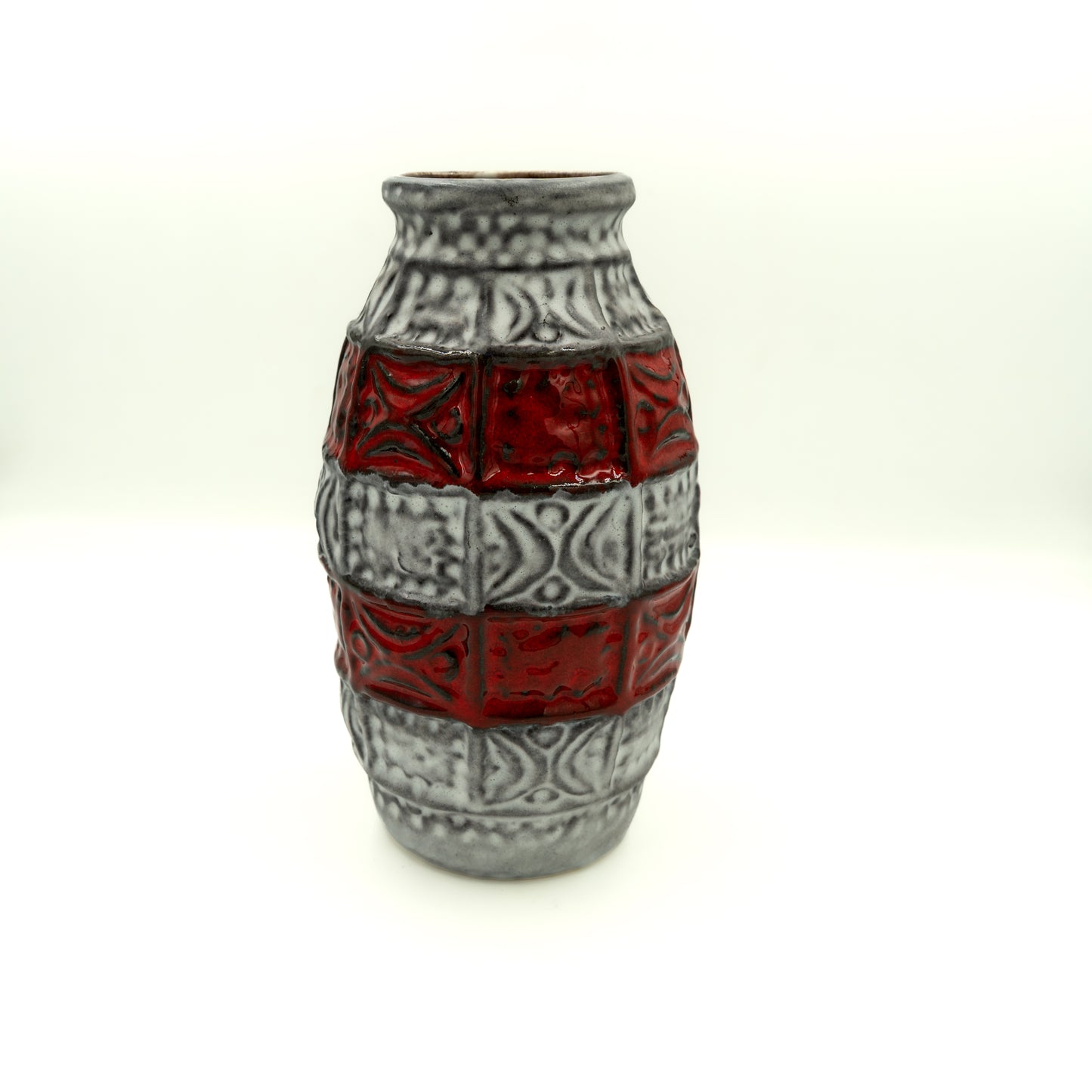Vază decorativă din ceramică